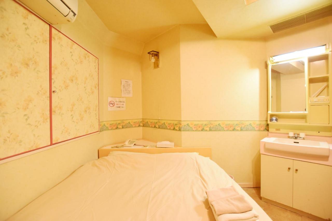 Hotel San Marco (Adults Only) طوكيو المظهر الخارجي الصورة