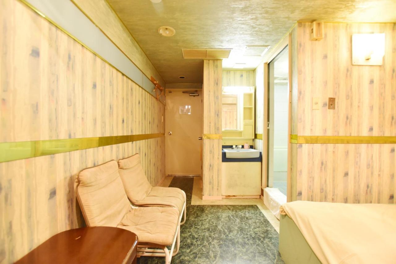 Hotel San Marco (Adults Only) طوكيو المظهر الخارجي الصورة