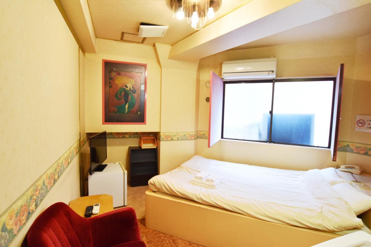 Hotel San Marco (Adults Only) طوكيو المظهر الخارجي الصورة