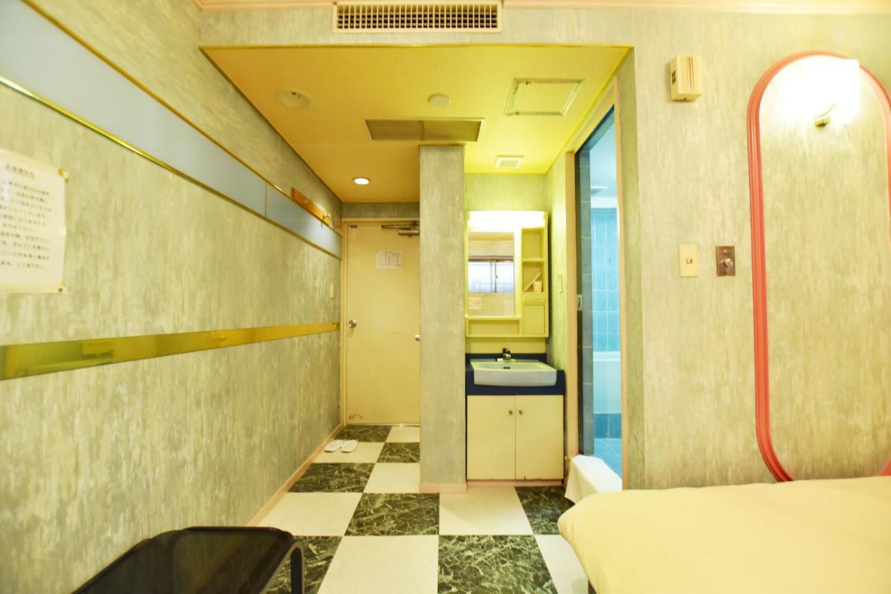 Hotel San Marco (Adults Only) طوكيو المظهر الخارجي الصورة